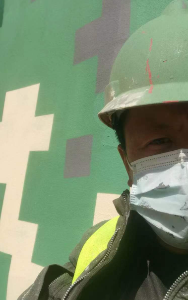 咸阳迷彩漆未完全固化；